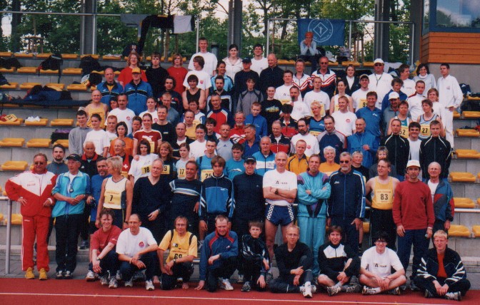 Skupinové foto 2004
