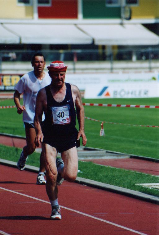 2003/10000/n34.jpg