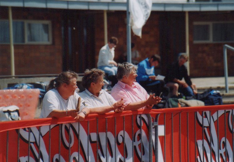 2006/1500/D01.jpg