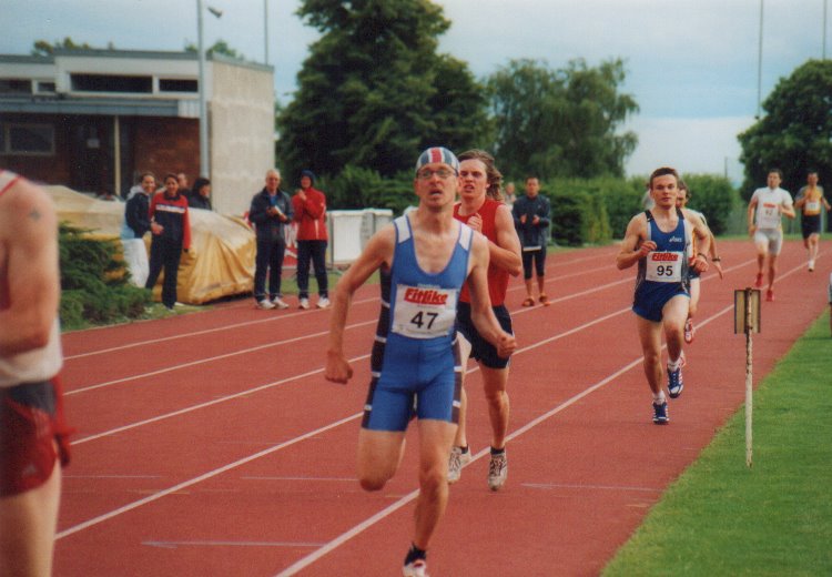 2006/800/L17.jpg