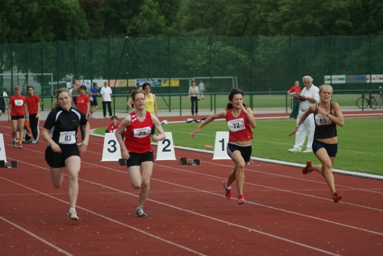 2009/0360mF/02W2580.jpg