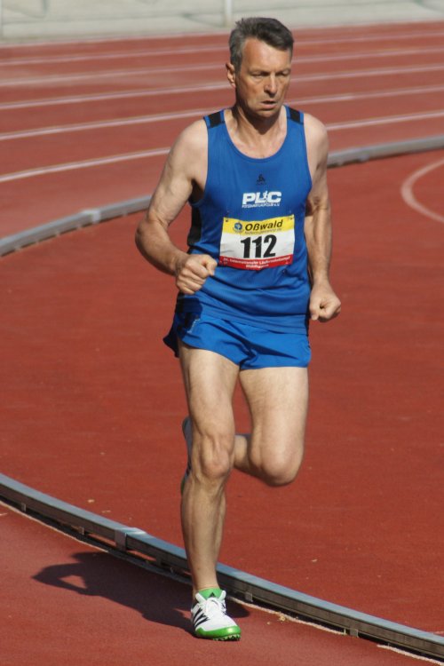 2011/1000/043_W6947.jpg
