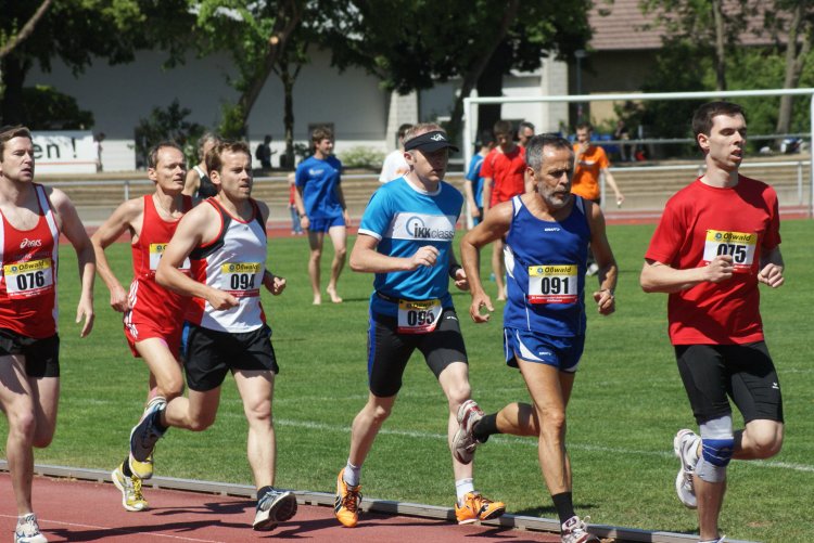 2011/1500/043_W6076.jpg