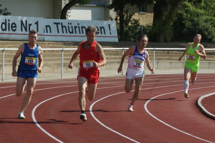 2011/200/041_W6760.jpg