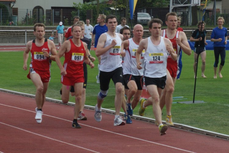2011/800/022_W6596.jpg